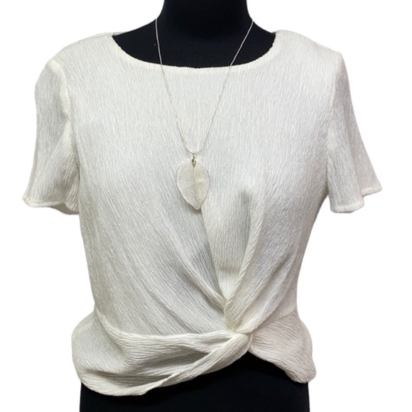 J.O.A Twisted Waist Blouse - Picture 1 of 4